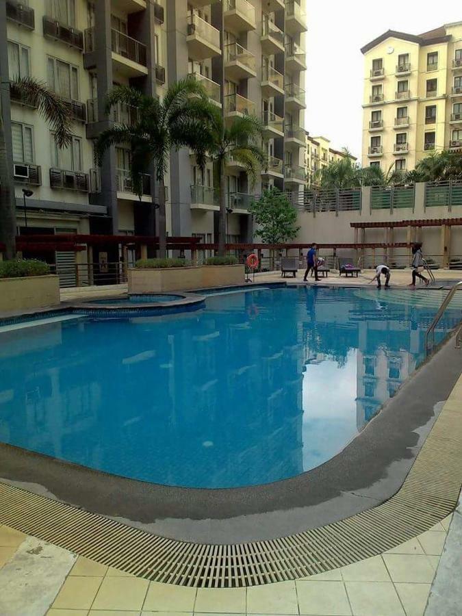 Palm Tree Genlex Condo Manila Exterior photo